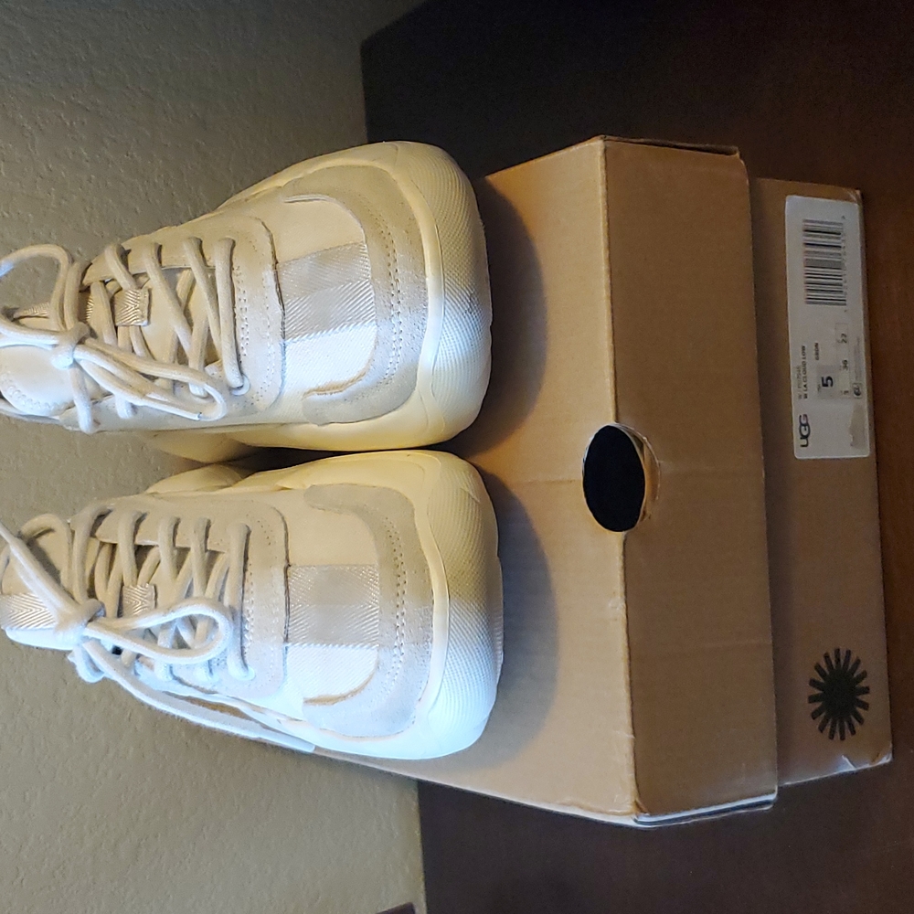 UGG LA Cloud Low